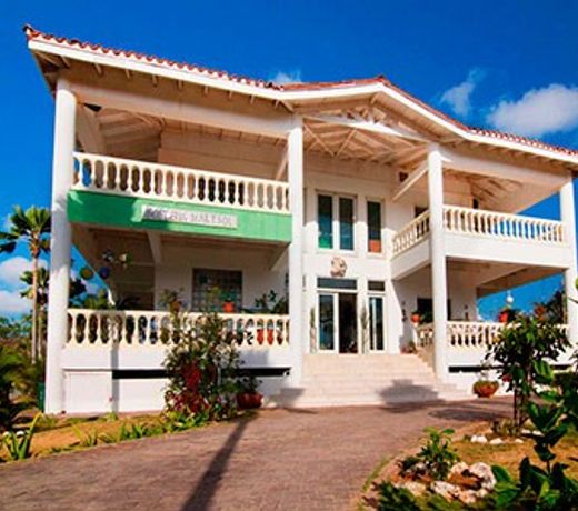 Hosteria Mar y Sol