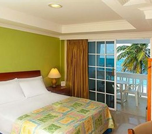 Hotel Bahia Sardina