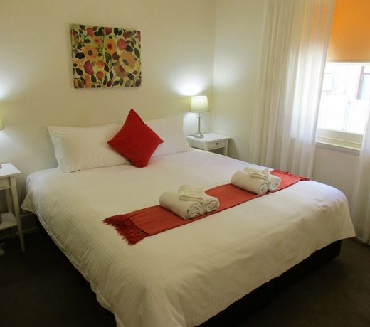 Mataro Cottage