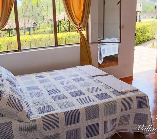 HOTEL VALLADOLLYD