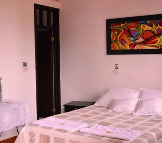 HOTEL VALLADOLLYD