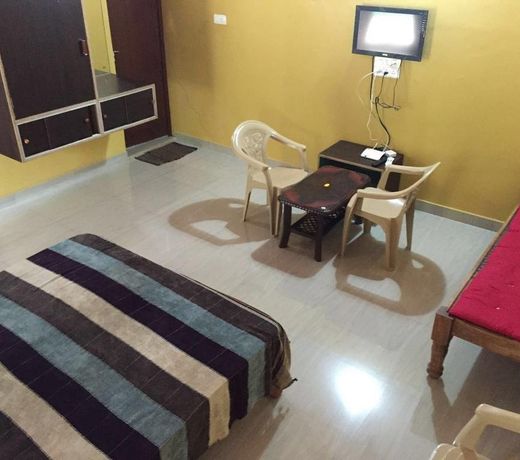 Silver Shadow Homestay