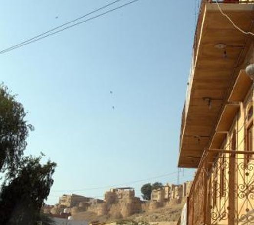 Crazy Camel Hotel &Safari