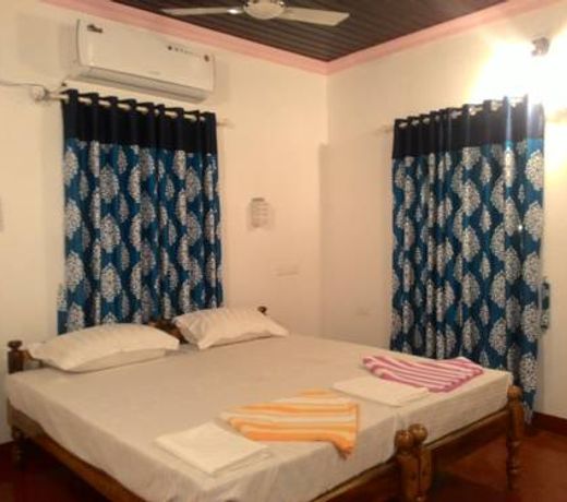 Marari Babu Homestay