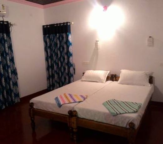 Marari Babu Homestay