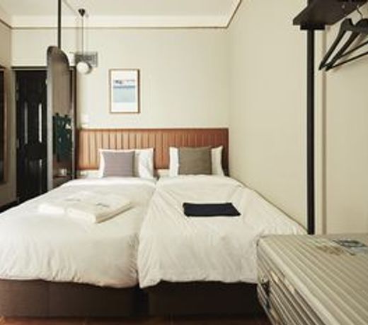 Josh Hotel