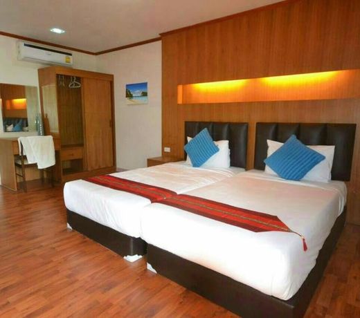 Ruenchan Resort at Saithai