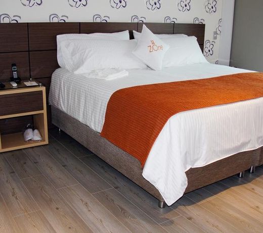 Zi One Luxury Hotel