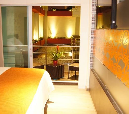 Zi One Luxury Hotel