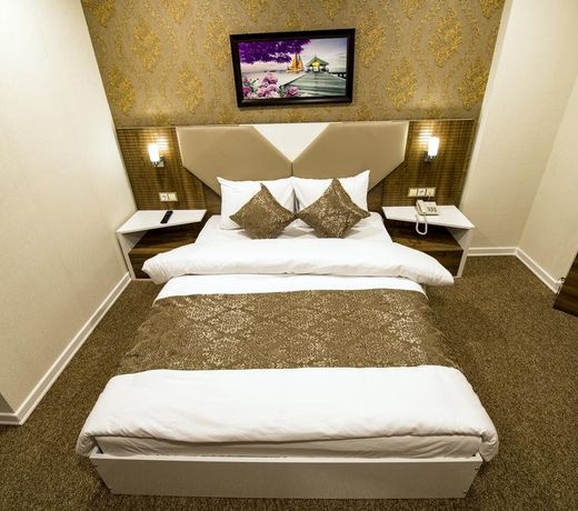 Kars-i Si̇ri̇n Otel