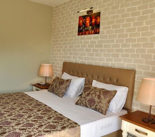Sarban Hotel