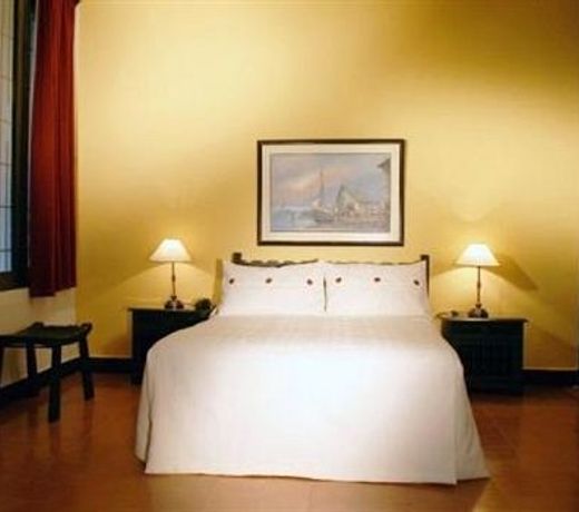 HOTEL MATAMUNDO
