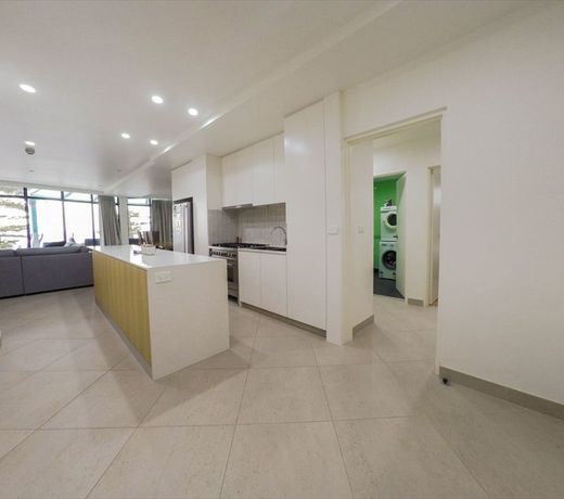 Manly Stay LUX Apartments