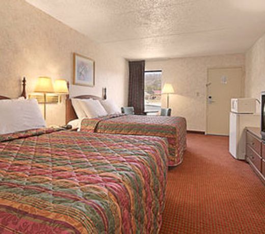 Econo Lodge - Rocky Top