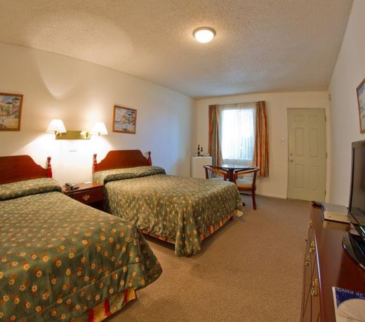 Family Inn