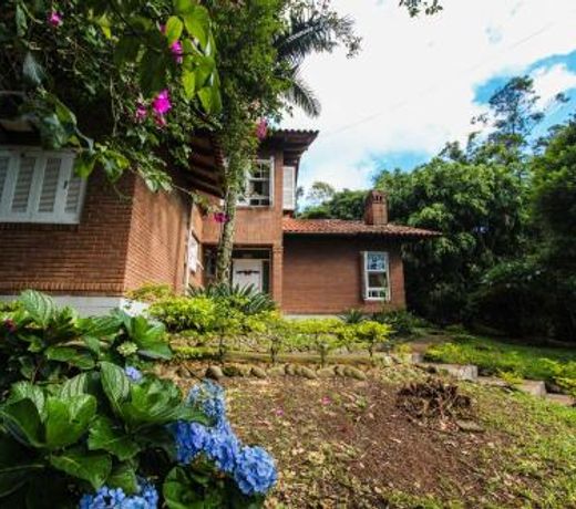 Morada das Bromélias