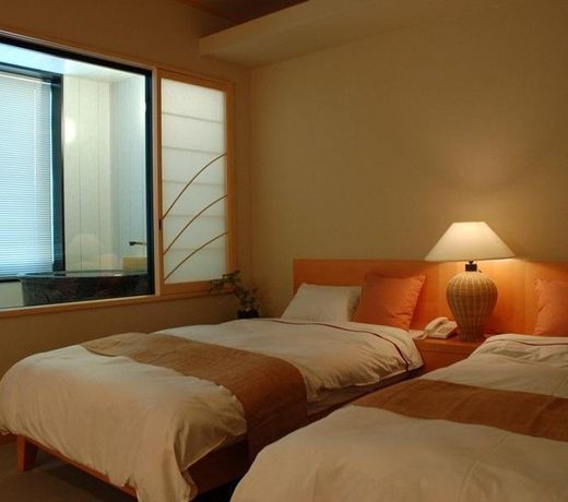 Hananoyado Nishikien Hotel