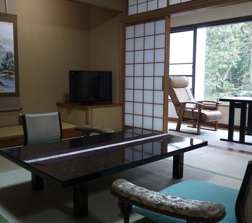 Yunosuke-no-yado Chorakuen