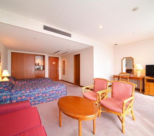 Saikaibashi Corazon Hotel