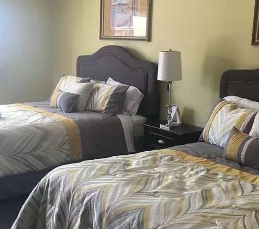 Rodeway Inn