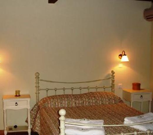 Monodentri Villas
