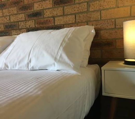 Bega Downs Motor Inn