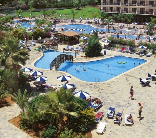 Tsokkos Sun Garden Apartments