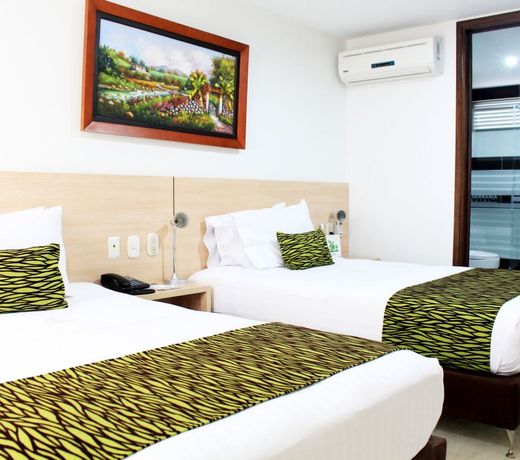 Hotel La Serrania Bucaramanga