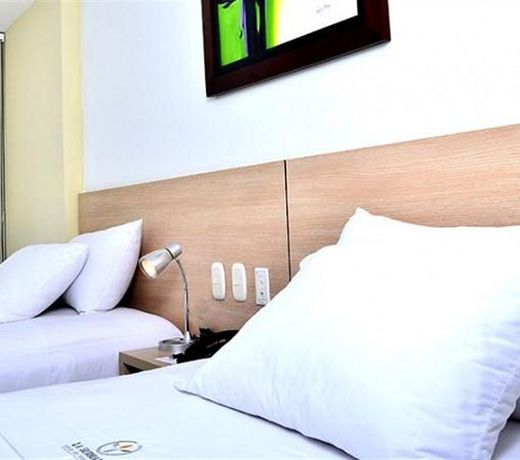 Hotel La Serrania Bucaramanga