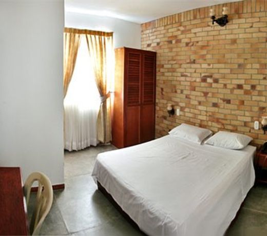 HOTEL CASA GRANDE BUCARAMANGA