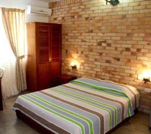 HOTEL CASA GRANDE BUCARAMANGA