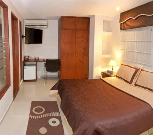 Cabecera Country Hotel
