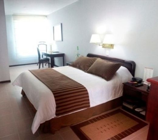 Hotel Internacional La Triada by DOT Urban