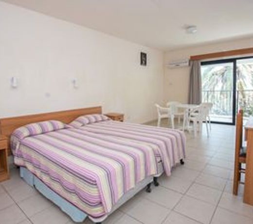 Kkaras Hotel