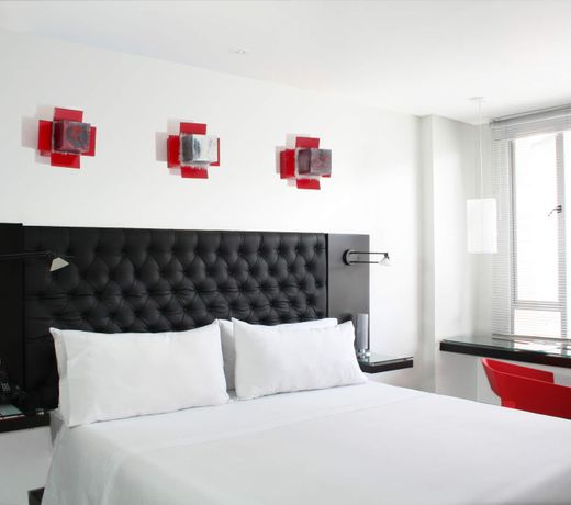 Hotel 104 Art Suites