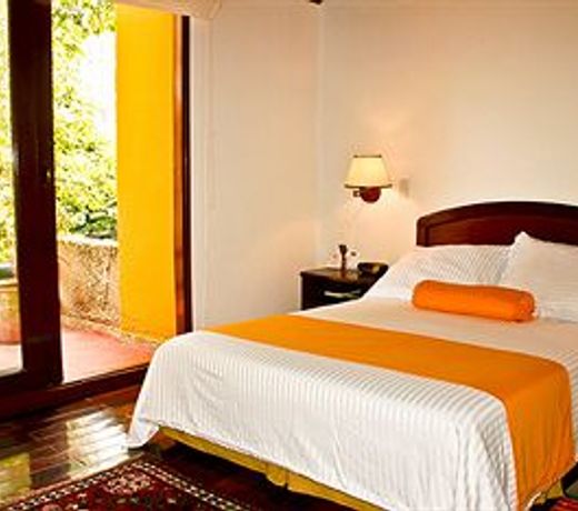 Hotel Emaus Bogota