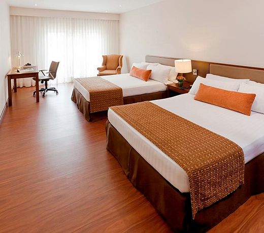 Hotel Windsor House Inn By GEH Suites