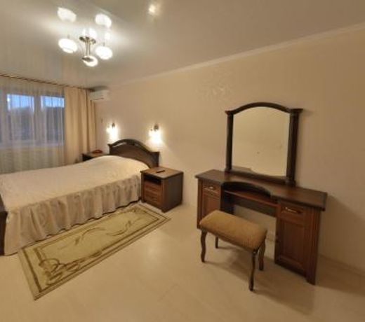 Kotorosl Hotel