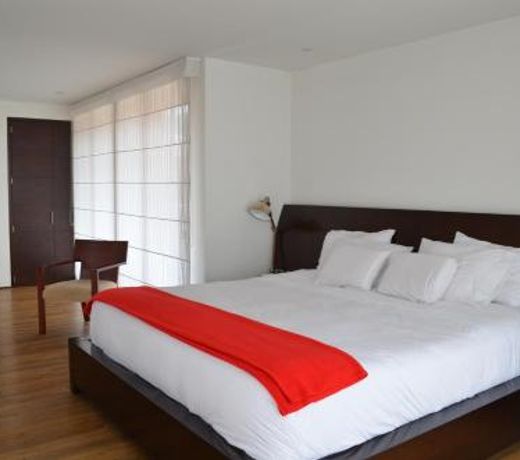 Suites Casa 95