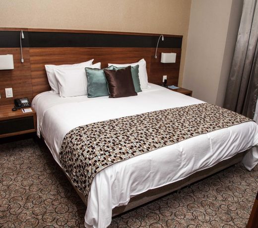 DoubleTree by Hilton Bogota Parque 93
