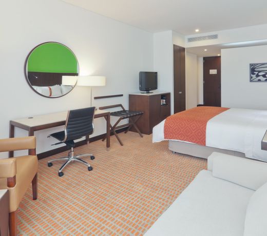 Holiday Inn Bogota Airport, an IHG Hotel