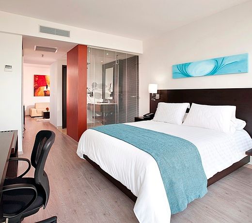 NH Collection Royal Smartsuites