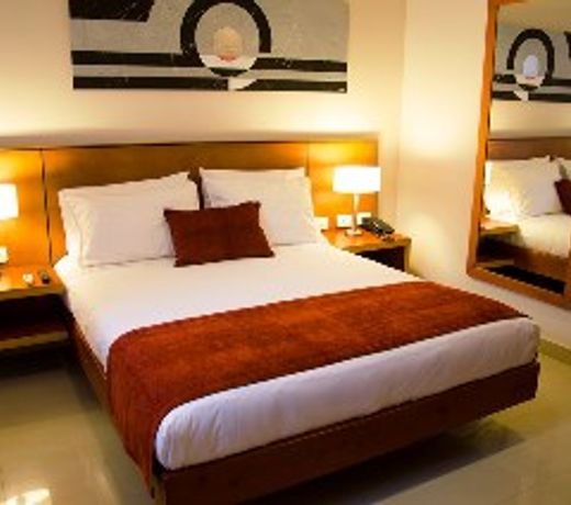 Hotel Atrium Plaza
