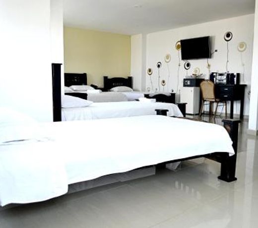 Hotel Intersuites