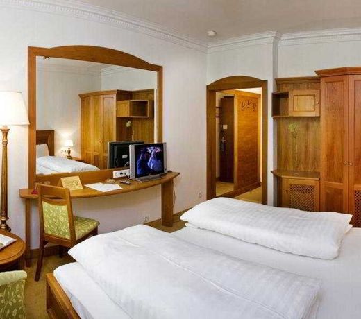 Hotel Goldener Adler, BW Signature Collection