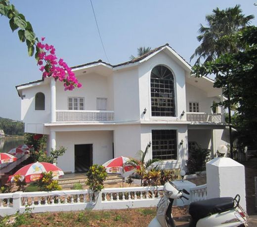 Hotel Riverside