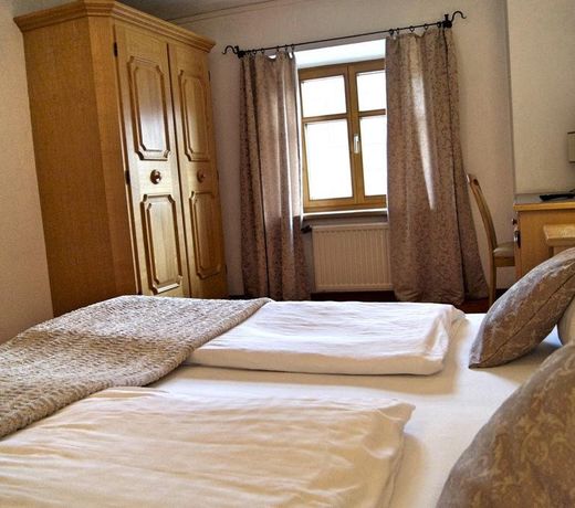 GASTHOF ZUM SCHUPFEN