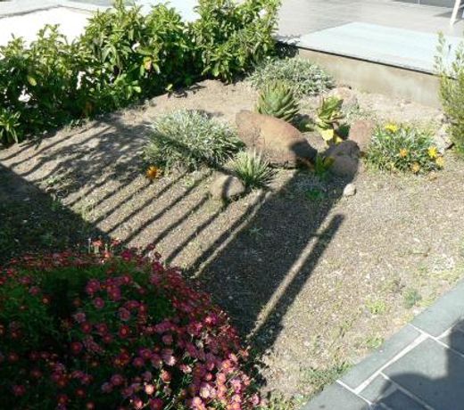Etna Holiday Home