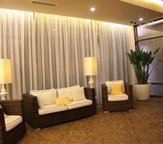 Forward Aparthotel