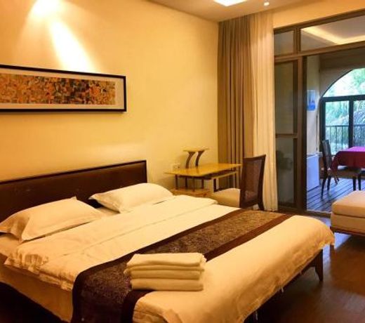 Home Inn (Sanya Jiefang Road Pedestrian Street)